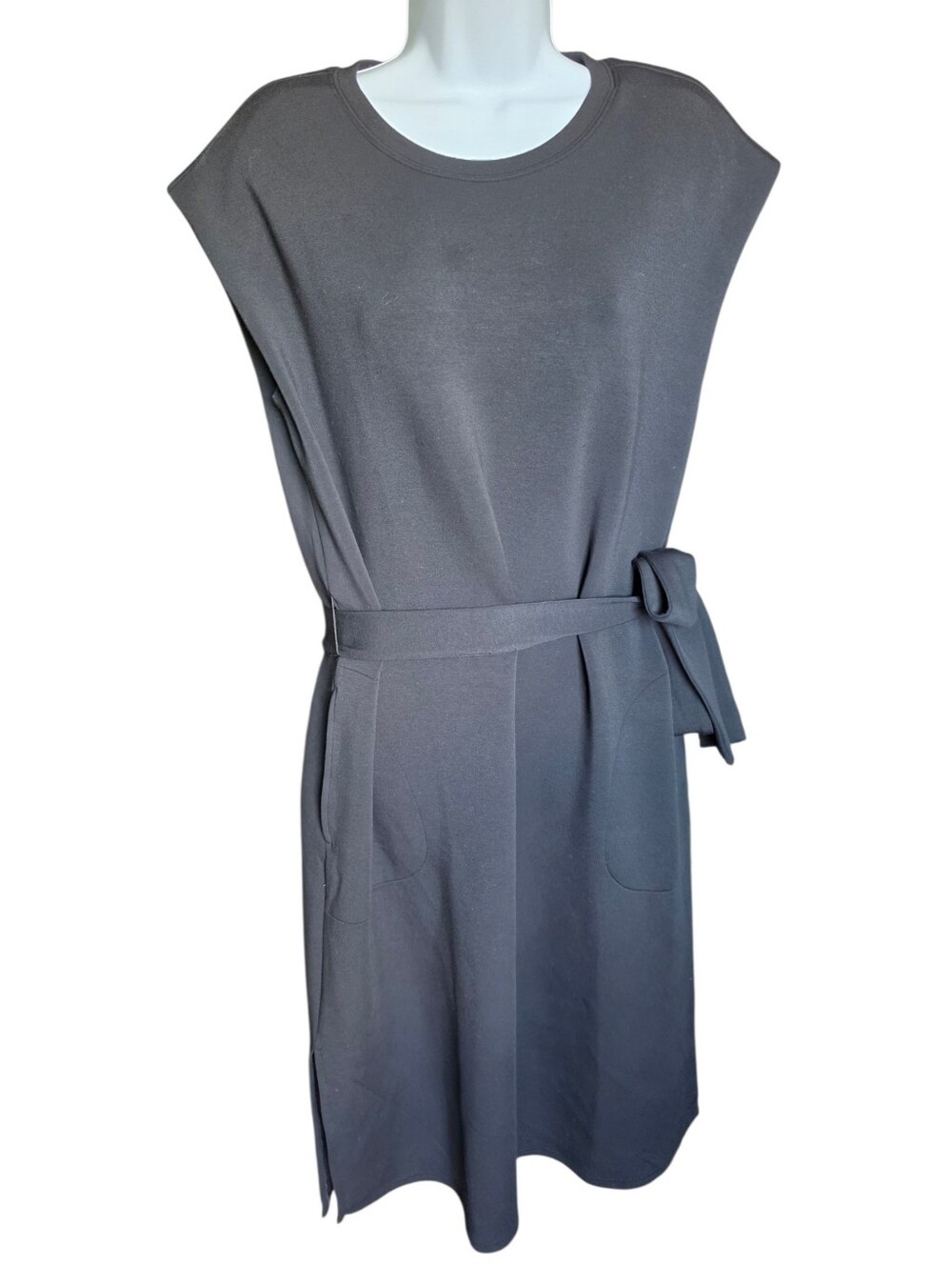 SPANX AirEssentials Tie-Waist Dress - Very Black - Size 1X